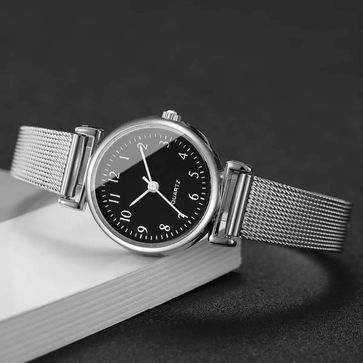 1/2 ชิ้นนาฬิกาแฟชั่นผู้หญิงสาย - Mesh Stainless Strap บทวิจารณ์และราคา