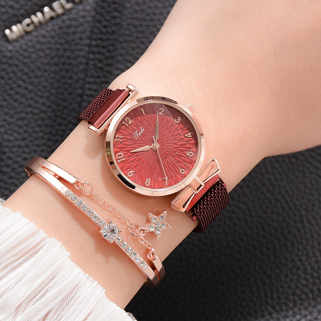 สร้อยข้อมือผู้หญิงชุดควอตซ์นาฬ - Ladies Fashion Watch บทวิจารณ์และราคา