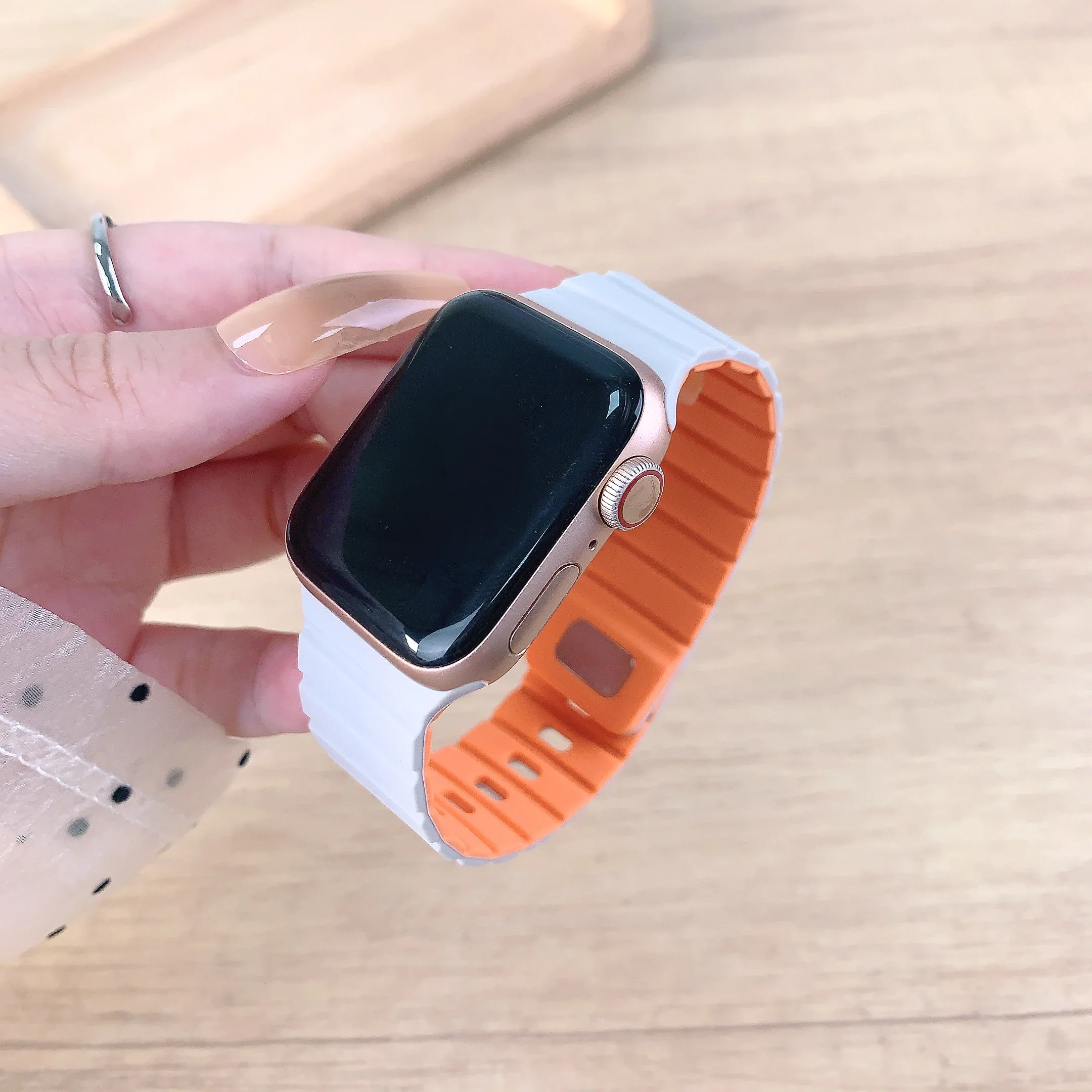 สายนาฬิกาแม่เหล็กซิลิโคนสำหรับ - Smartwatch Apple Watches For Men บทวิจารณ์และราคา
